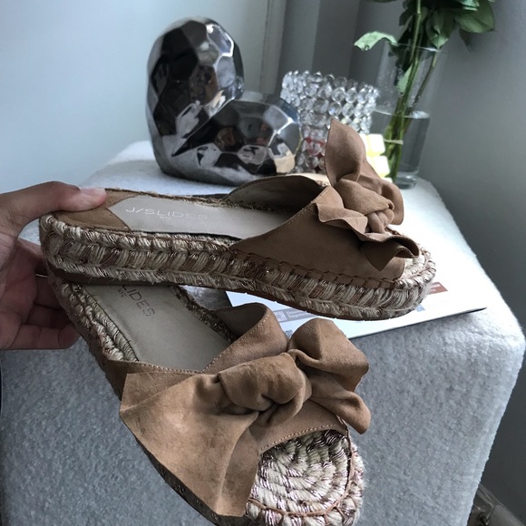 JSlides NYC Platform Sandals - Picture 3 of 4